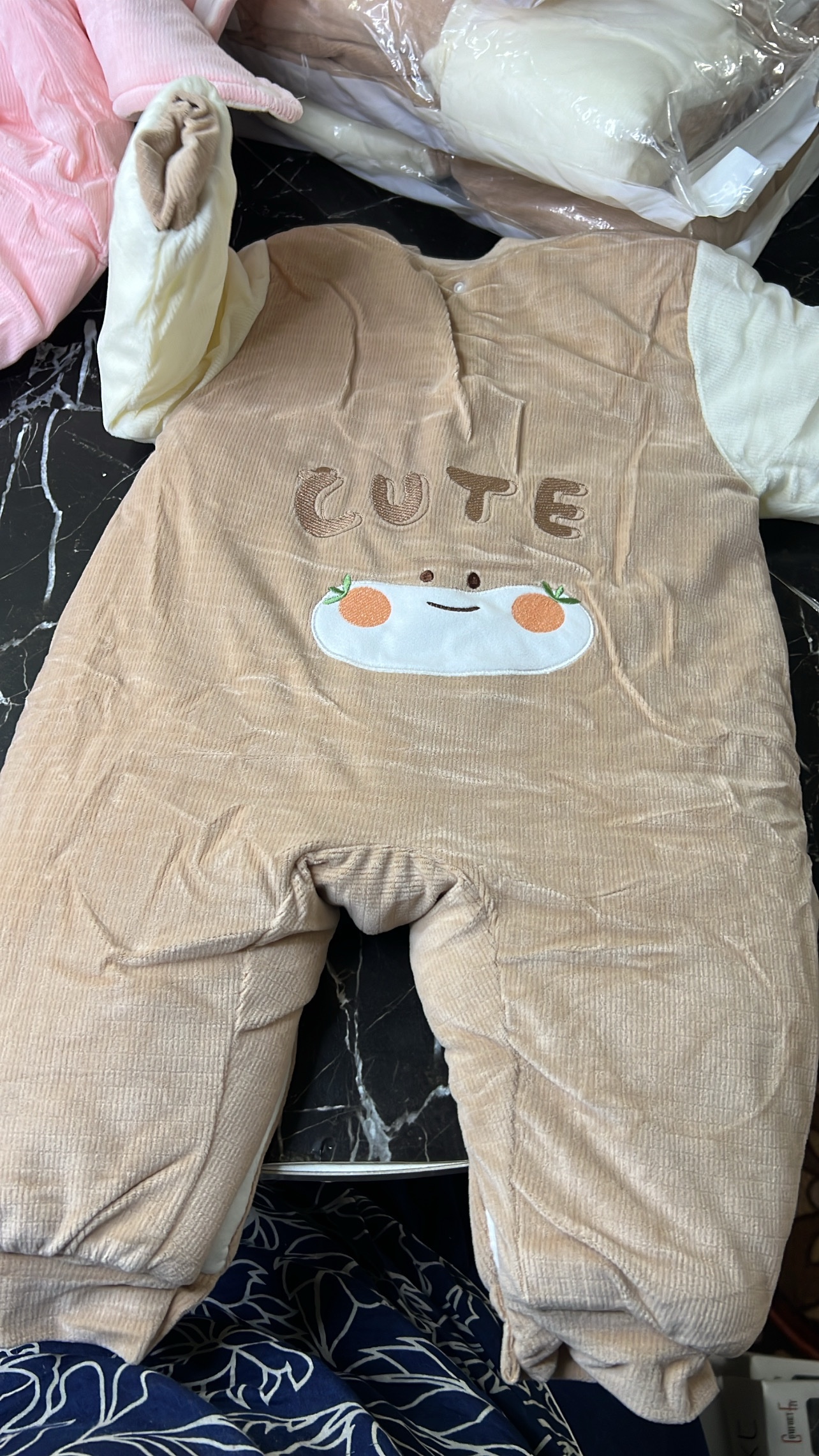Baby rompers - Image 3