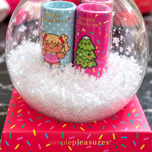 Simple Pleasures Lip Balm Collection – Snow Globe Gift Se